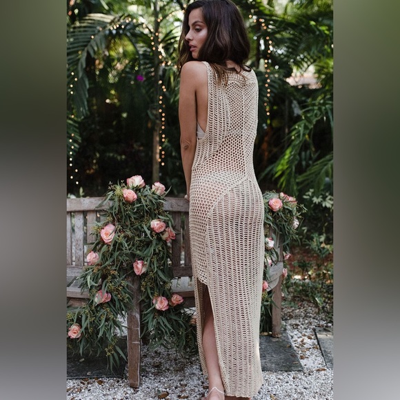 Vintage style sheer crochet knit, lovely as a beach coverup or a dress with slip - Picture 1 of 2